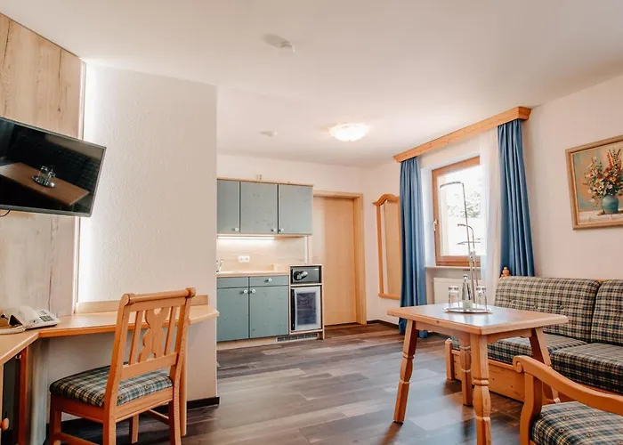 Schlossberg Hotell 3*