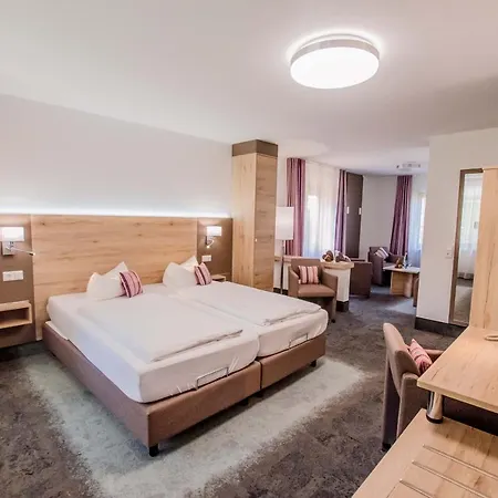 Schlossberg Hotel Grafenberg (Bavaria)