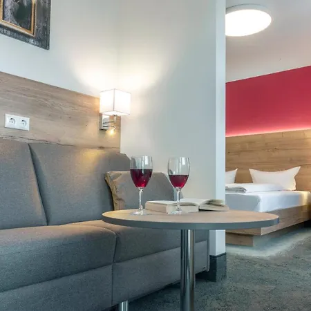 Hotel Schlossberg 3*
