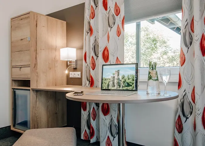 מלון Schlossberg 3*